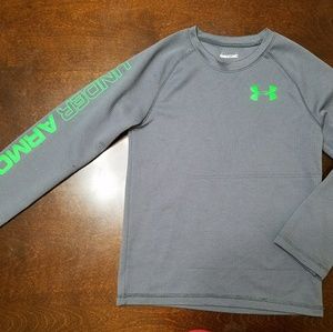 Under Armour longsleeve